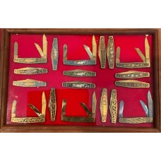 Full Set of 12 Gold Plated Fightn Rooster Stockman Pocket Knives 6 Duplicates in Cherrywood Case