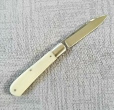 K'roo Custom Giraffe Bone Zulu Knife,,W/coa 4"..smooth Bleached scales...N690..brut de force look