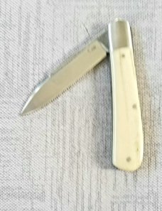 K'roo Custom Giraffe Bone Zulu Knife,,W/coa 4"..smooth Bleached scales...N690..brut de force look