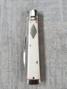 K'roo Custom Giraffe Bone Doctor knife..4"..slip..coa...rwl34..filework..liners..spacers...fluted 