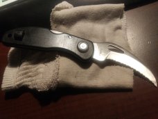 Plastic Handled Serrated Hawkbill