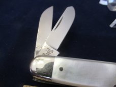 Hen & Rooster Bertram Equal End Pearl Whittler Model 193MOP
