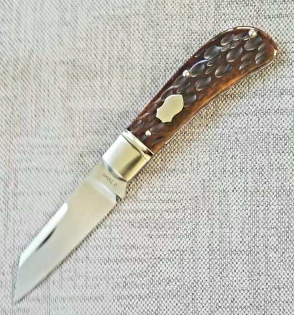 J.Taber Jigged Bone Wombat, 3 5/8"..Cpm154..his signature pattern..coa..pouch..cards..8/21/2021 DOB J.Taber Jigged Bone Wombat, 3 5/8"..Cpm154..his signature pattern..coa..pouch..cards..8/21/2021 DOB