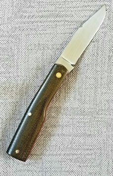 Ricky Bob Menefee Gunstock Clip..4" closed..OD Green micarta and red G10 liners..Cpm154,slip...pouch