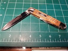 CASE TESTED XX CLASSIC USA SPLIT-BACK WHITTLER JIGGED BONE HANDLES 6391