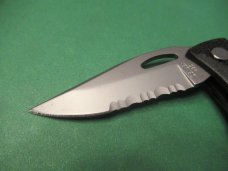 Gerber EZ Out Model  #425 