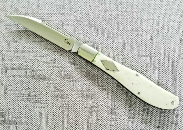 K'roo Custom Giraffe Bone Eureka Wharnie Jack..slip..coa...rwl34..filework..liners..spacers..shield