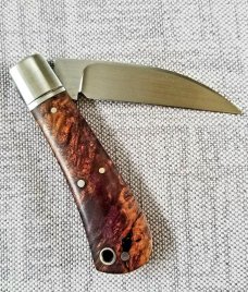 Cosimo De Benedetto Custom Sway Back Knife, Maple,NEW,W/coa, 4", RWL 34,4 pins& Lanyard tube