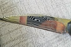 Jerry Moen Mongoose Wharncliffe Loki damasteel,carbon fiber over titaninium,copper accents,Flipper