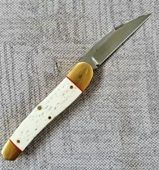 K'roo Custom Giraffe Bone Serpentine.3.5..slip..coa...rwl34..filework.red liners..spacers...brass