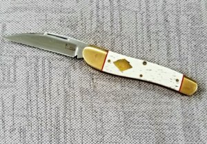 K'roo Custom Giraffe Bone Serpentine.3.5..slip..coa...rwl34..filework.red liners..spacers...brass