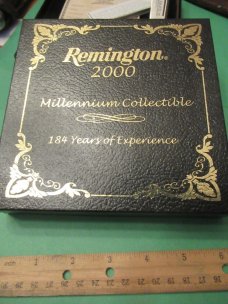 Remington 2000 Limited Edition Green Bone Pearl Shield Large Barlow Pattern # R1630