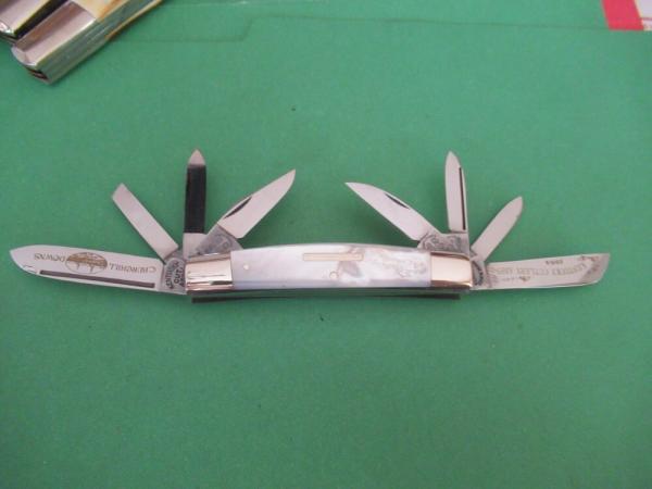 Fight'N Rooster 8 Blade Pearl Congress Made for Kentucky Cutlery Ass.