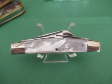 Fight'N Rooster 8 Blade Pearl Congress Made for Kentucky Cutlery Ass.