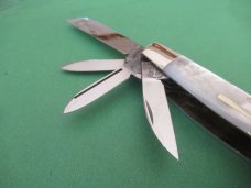 Fight'N Rooster 8 Blade Pearl Congress Made for Kentucky Cutlery Ass.