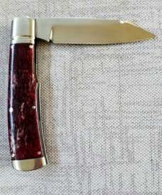 K'roo Custom Native Knife,coa/ slip, 4".Burgundy Giraffe bone..black accents..rwl34. Filework 