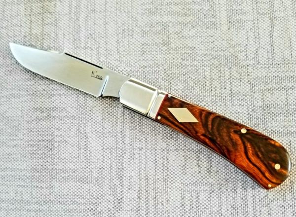 K'roo Custom Lanny clip,4" clsd Ironwood scales and stainless fluted bolsters ..filework..Rwl34 K'roo Custom Lanny clip,4" clsd Ironwood scales and stainless fluted bolsters ..filework..Rwl34