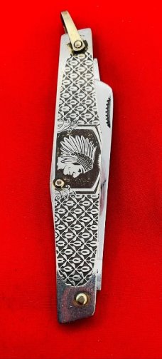 Vintage ARNEX STAINLESS JAPAN 2-Blade Large Pen Pocket Knife Embossed Metal Native AmerIcan Chief