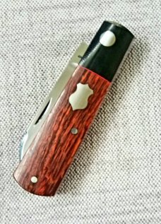 Willem Steenkamp Modern Spear Barlow..4" ..Rwl34..Cocobolo and Micarta,red accents. pouch.