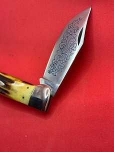 Case XX 5172 Blue Scroll 1977 Big Clasp Knife “ Bulldog”