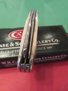 Case XX 2009 Second Cut Stag Diamond Shield Mini Trapper Pattern # 5207 SS