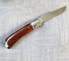 Mike Rothman Ironwood Trapper...Cpm154..4.25" closed..hand rubbed finish...coa and Maker's Pouch 