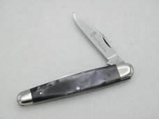 Queen Cutlery #4 Sleeveboard Pen Smoked Pearl:  3 3/8” closed, circa 1960s,