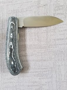 Vincenzo Balistreri Mini Zulu Shadow...3 5/8"..440C and White Storm Fat Carbon Fiber..coa and slip