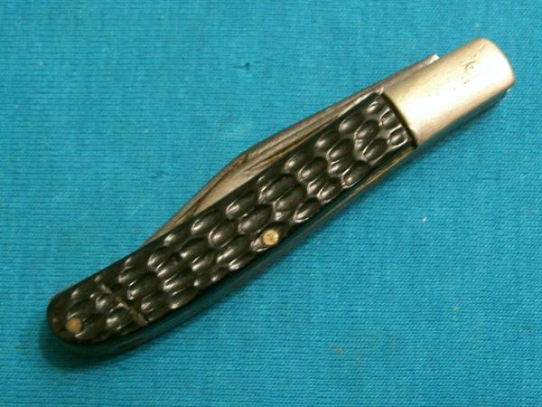 VINTAGE KUTMASTER UTICA NY USA SMALL TRAPPER HUNTING FOLDING PEN JACK POCKET KNIFE KNIVES OLD VINTAGE KUTMASTER UTICA NY USA SMALL TRAPPER HUNTING FOLDING PEN JACK POCKET KNIFE KNIVES OLD
