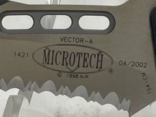 2002 MICROTECH Vector-A Combo Tanto Recurve Push Button Automat MINT IN SHEATH 