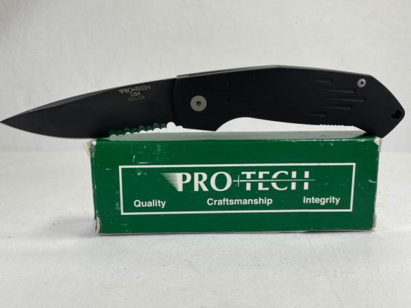 EMERSON/PRO-TECH USA CQC7 Black Combo Tanto Auto w/ Pouch MINT IN BOX 