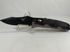 BENCHMADE USA 4200SBK Snody Design Purple Resistor Axis Lock Auto NEAR MINT 
