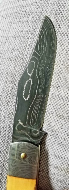 Sacred Bear/Tory Utt Lanny His  Damascus blade,shield and bolsters,Torched Paper Micarta..4" closed