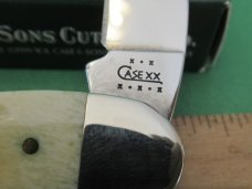 Case XX 2002 Vintage Bone Seahorse Whittler Pattern # V6355WH SS