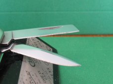 Case XX 2002 Vintage Bone Seahorse Whittler Pattern # V6355WH SS