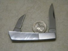 Gerber Portland, OR 97223 USA Pearl Silver Knight Lockback Knife 
