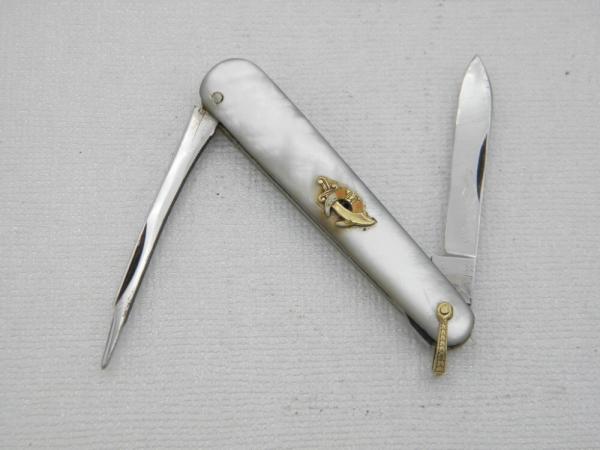 ESEMCO Stainless – Shiman Miller Co., New York City by Queen City: 2 ¼” pearl lobster