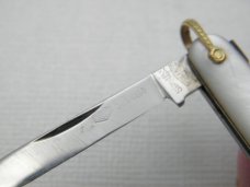 ESEMCO Stainless – Shiman Miller Co., New York City by Queen City: 2 ¼” pearl lobster