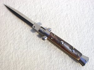 NEW FRANK BELTRAME 9" FRENCH BOVINE HORN ITALIAN STILETTO