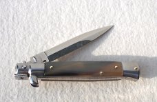 NEW FRANK BELTRAME 9" FRENCH BOVINE HORN ITALIAN STILETTO