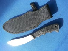 NOS CAMILLUS / WESTERN SKINNING, HUNTING KNIFE & SHEATH.  MADE IN THE USA!!!
