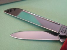 Case XX1992 Missing Dot's Dark Red Small Congress Pattern # DR64052 SS