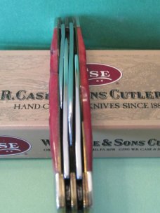 Case XX1992 Missing Dot's Dark Red Small Congress Pattern # DR64052 SS