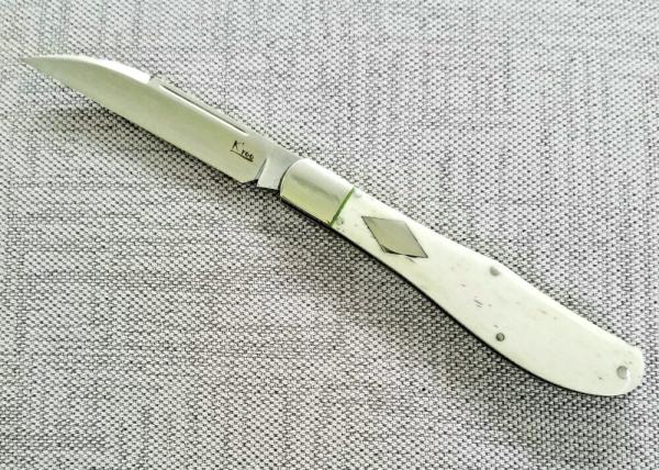 K'roo Custom Giraffe Bone Eureka Wharnie Jack..slip..coa...rwl34..filework..liners..spacers..shield