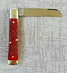 Great Eastern 491121 Jigged Garnet Camel Bone..Northfield...1095..3.25" closed...sheepsfoot..nit