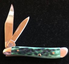 CASE Peanut Pocket Worn Bermuda Green