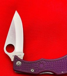 Spyderco Ladybug Purple Folding Knife Purple VG-10 Blade