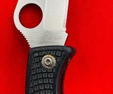 Spyderco 1-Blade Ladybug Black FRN Dimpled Nylon Folding Knife VG-10 Blade Seki Japan