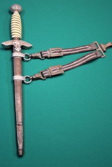 2nd Model Luftwaffe Dagger / with Hanger  - World War II German 