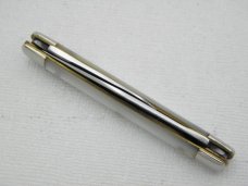 Queen Cutlery #59 Two Blade Serpentine In  Pearl:  2 5/8” closed, 1971